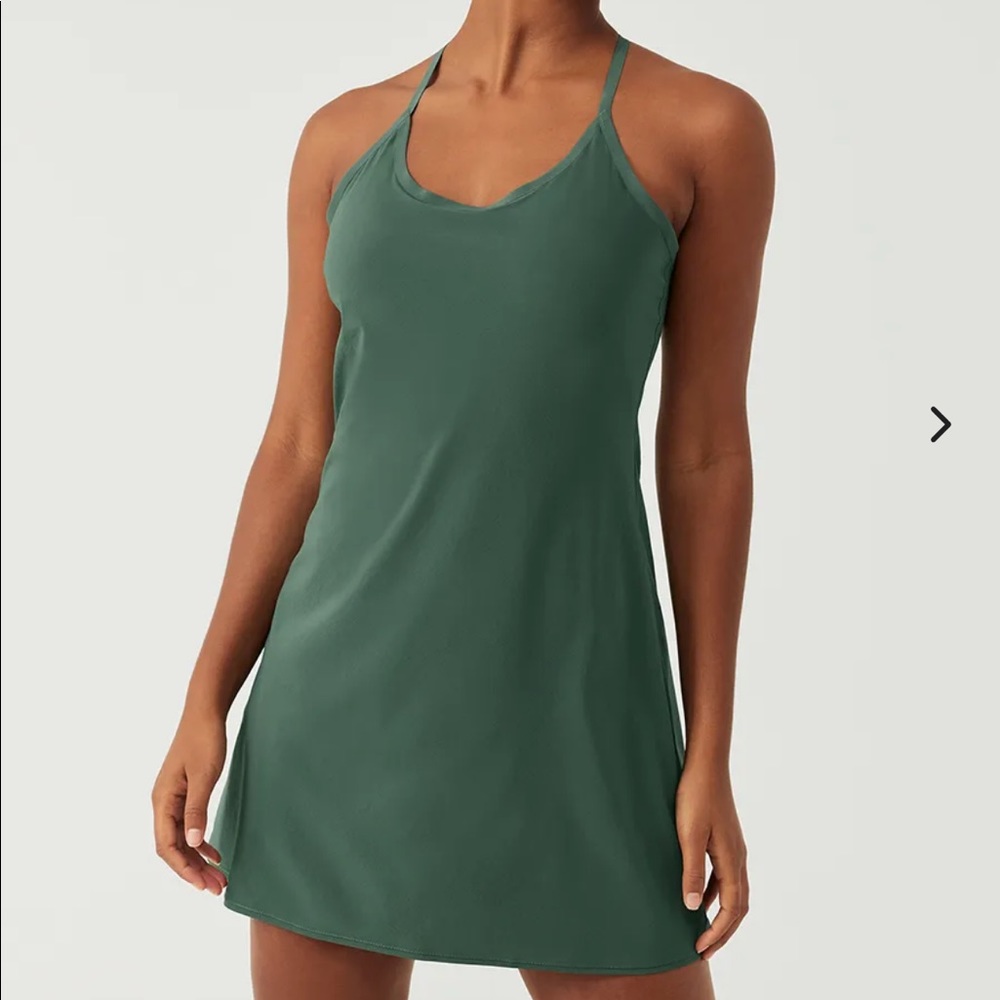 Outdoor Voices Exercise Dress in Evergreen EUC